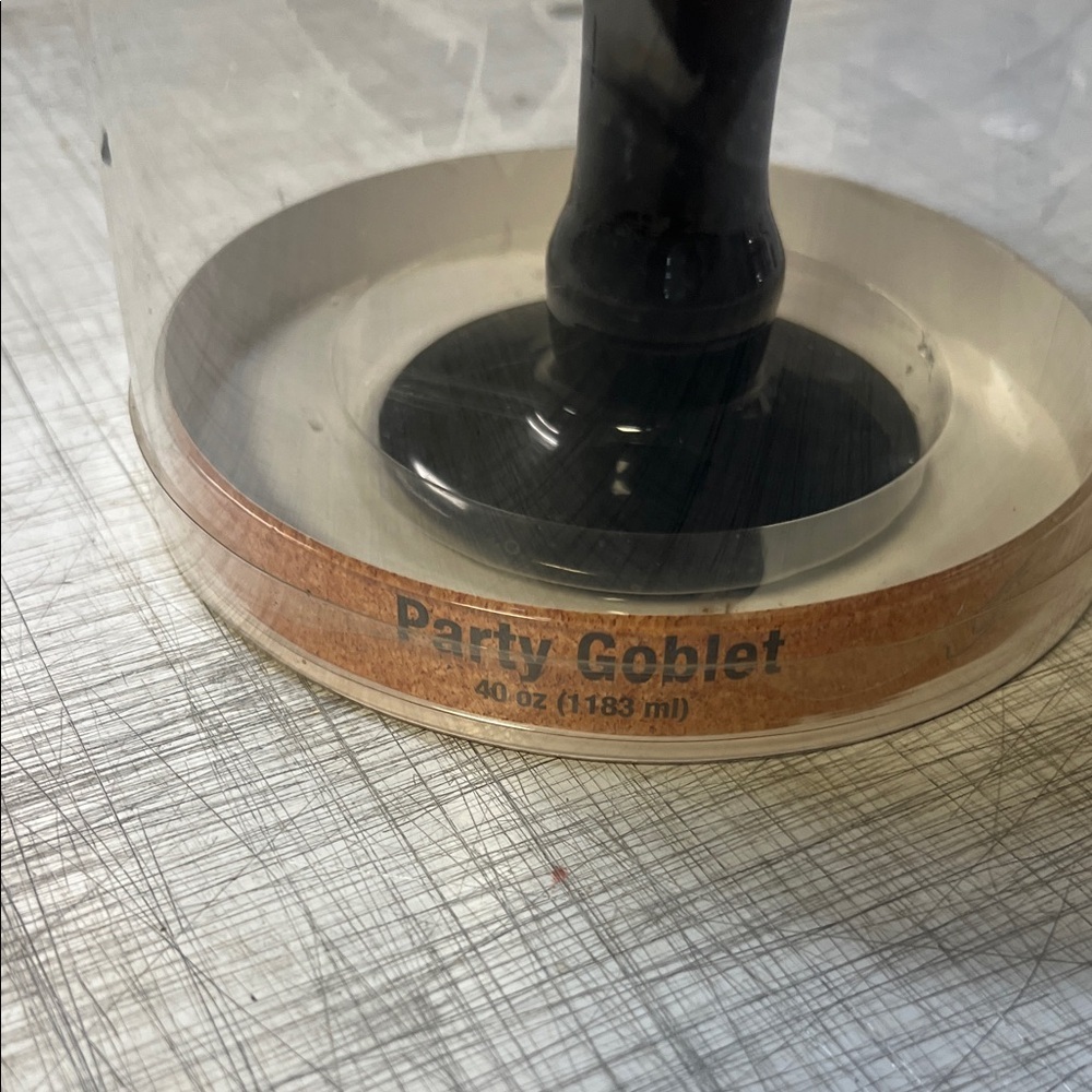 The Office Party Goblet - Picture 4 of 5